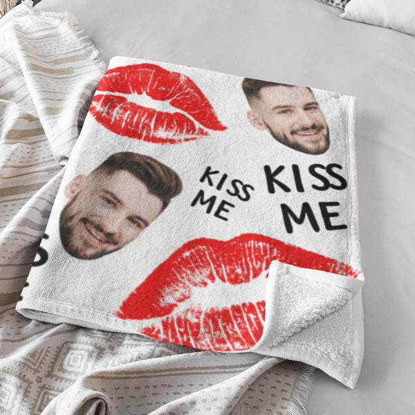 KISS ME Personalisierte Decke mit Gesicht Personalisierte Fotodecke Beste Valentinstag Geschenke für Ihn